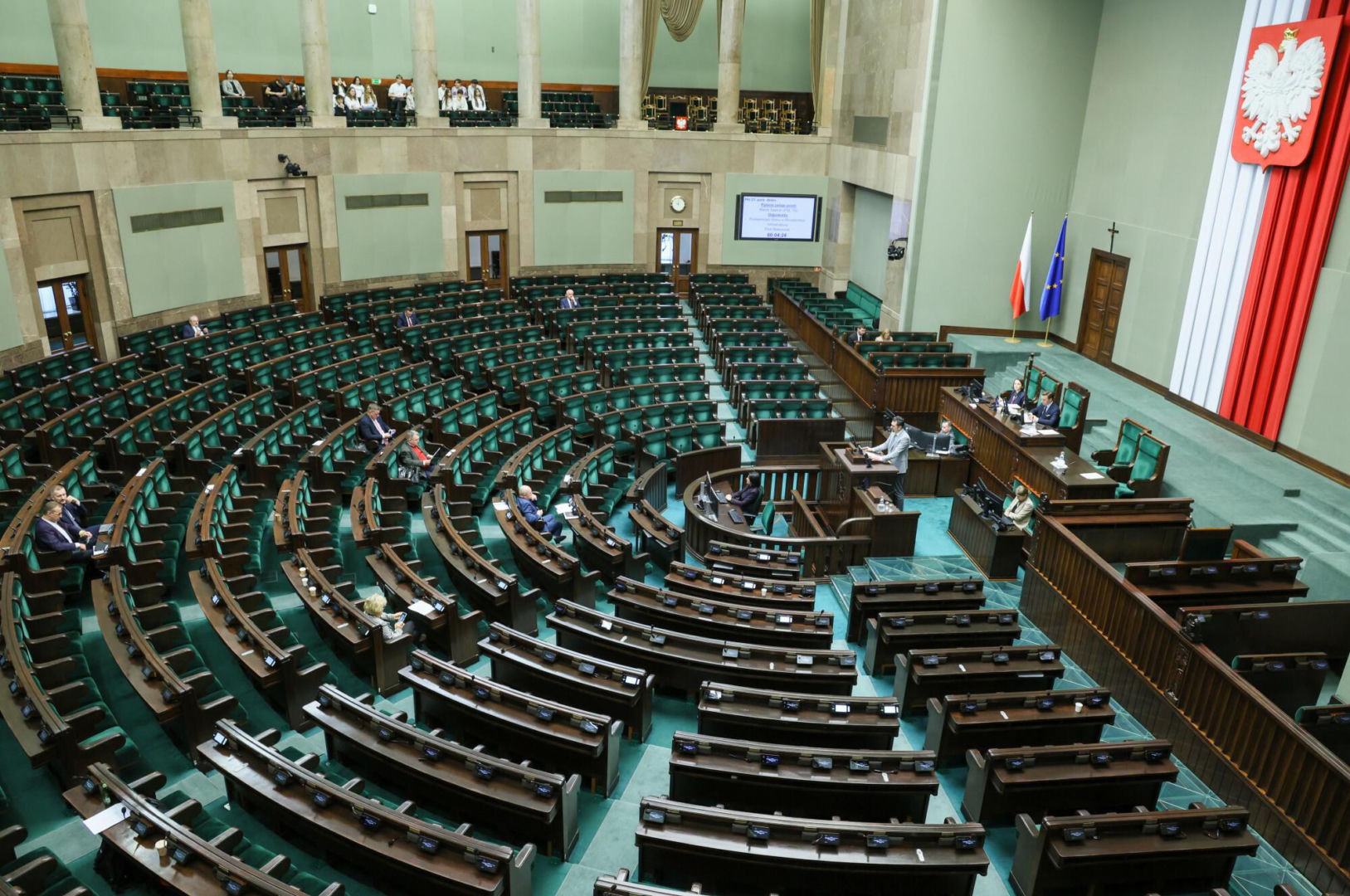 KO rośnie, a ugrupowanie Brauna zaskakuje. Ten sondaż to polityczna rewolucja [NOWE …