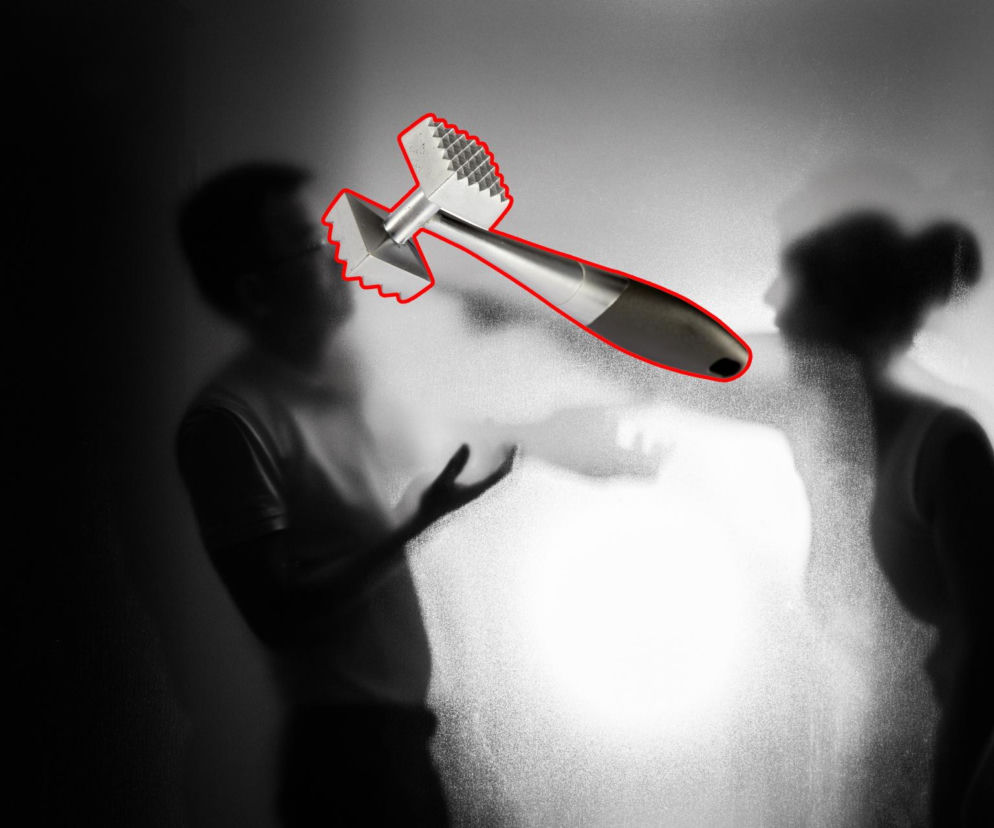 Żona biła go młotkiem, wałkiem i tłuczkiem do mięsa. Mąż wreszcie powiedział „dość!”