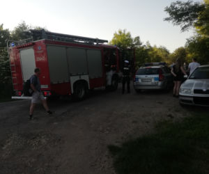 Samochód wykąpał się na Bagrach - i to dosłownie!