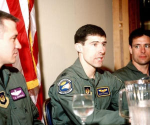 Jak uratować lotnika na wrogim terytorium?