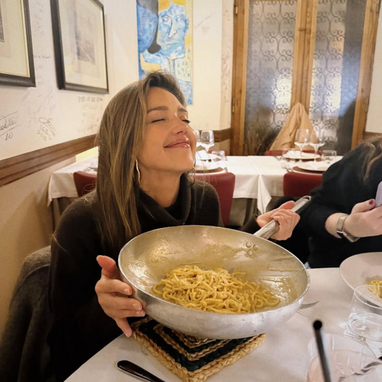 Jessica Alba jest już wolna! Gwiazda się rozwodzi, pokazała się z innym!