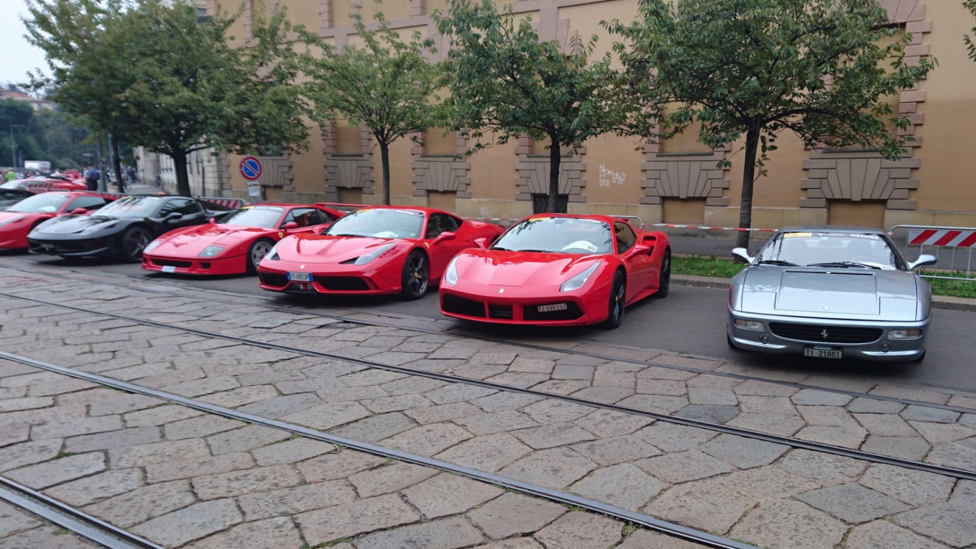 Zlot miłośników Ferrari w Mediolanie - Raduno Internazionale Ferrari 2017