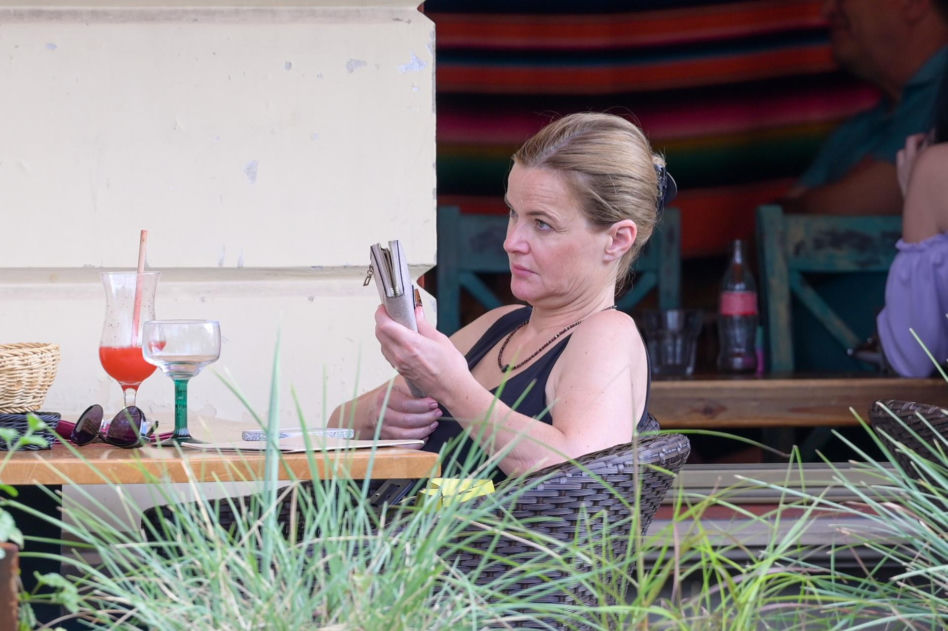 Monika Richardson z córką w restauracji