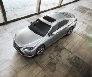Lexus ES siódma generacja
