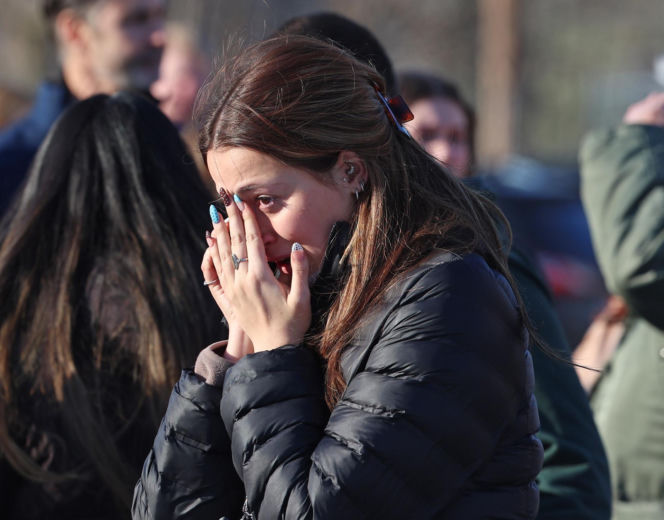 Rodzinna masakra na lodowisku! Dwie ofiary, troje rannych