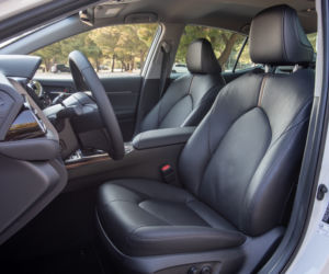 Toyota Camry 2.5 Hybrid Dynamic Force 218 KM e-CVT Executive