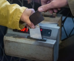 To tutaj zginęli górnicy. Rocznica katastrofy w Kopalni Zofiówka