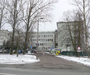 Szpital w Piotrkowie wypisał chora na covid do domu