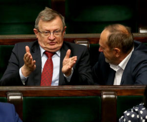 Ci posłowie koalicji głosowali przeciwko Kaczyńskiemu. Jaka będzie kara