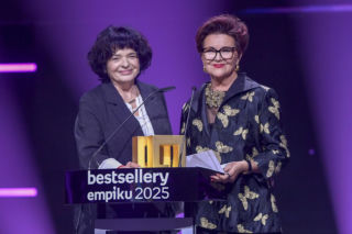 Grochola i Kwaśniewska nie wiedziały, że są na antenie. Prokop musiał interweniować