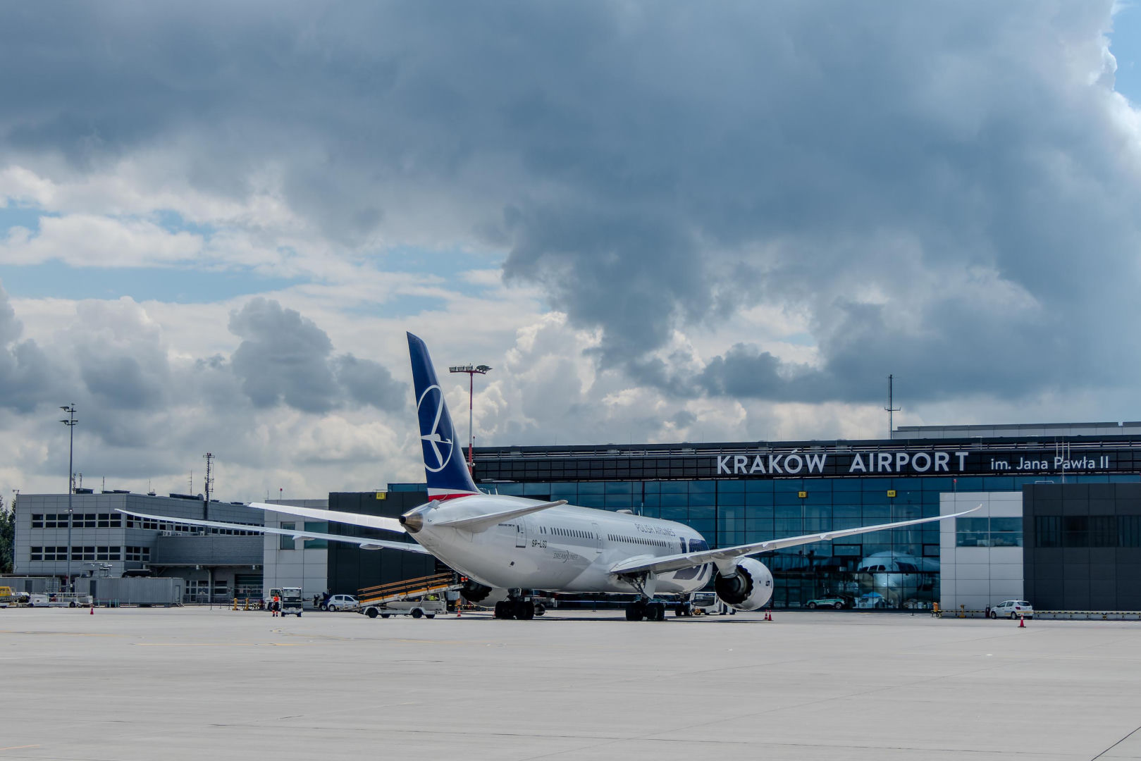 Lotnisko w Balicach - Kraków Airport