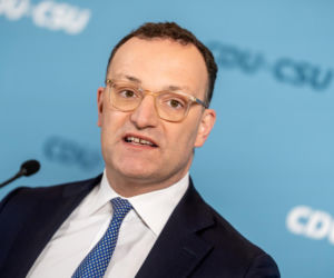 Został ojcem i stracił stanowisko. Skandal wokół lidera CDU 