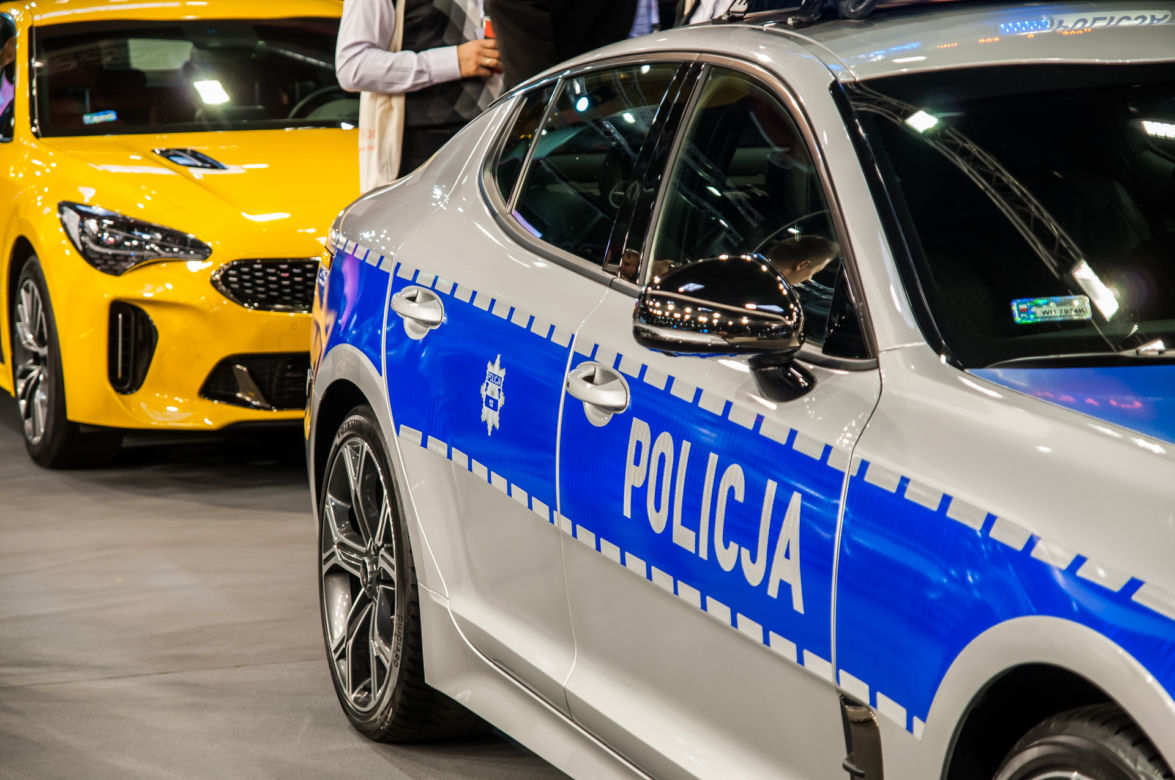 Kia Stinger GT, oznakowany radiowóz
