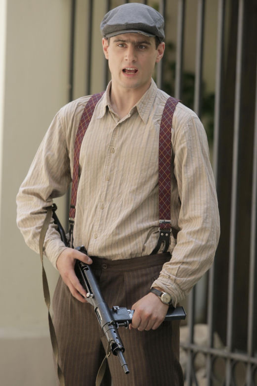 Antoni Pawlicki kiedyś i dziś. Tak przez lata zmieniał się gwiazdor serialu "Czas honoru"