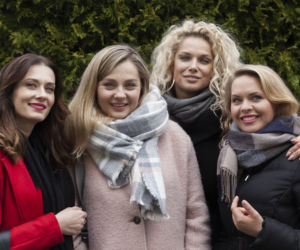 Przyjaciółki sezon 9: Anita Sokołowska (Zuza), Anka (Magdalena Stużyńska), Inga (Małgorzata Socha), Patrycja (Joanna Liszowska)