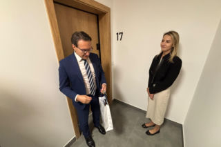 Przekazanie kluczy do mieszkań STBS kolejnym lokatorom