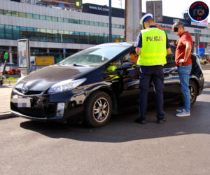Policja kontrolowała przewoźników w centrum miasta