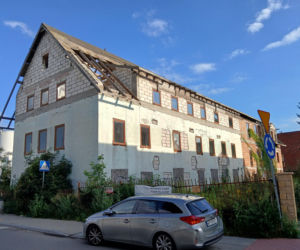 Niedokończony budynek przy ul. Ryżowej 2 w Warszawie