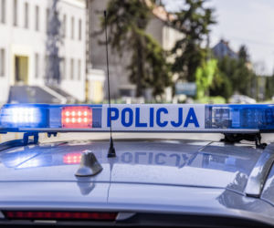 Nie żyje 67-latek znaleziony w pustostanie. Policja zatrzymała pięć osób