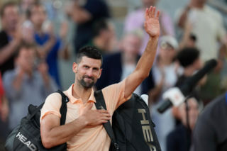 Novak Djoković odpadł z Roland Garros! Stary mistrz pobity przez 20-latka