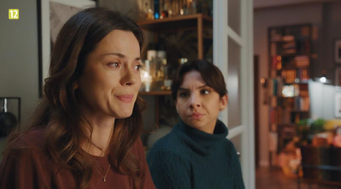 M jak miłość. Kasia (Paulina Lasota), Aneta (Ilona Janyst)