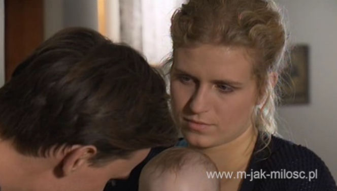M jak miłość odc. 1200. Natalka (Marcjanna Lelek), Darek Maj (Marcel Sabat)