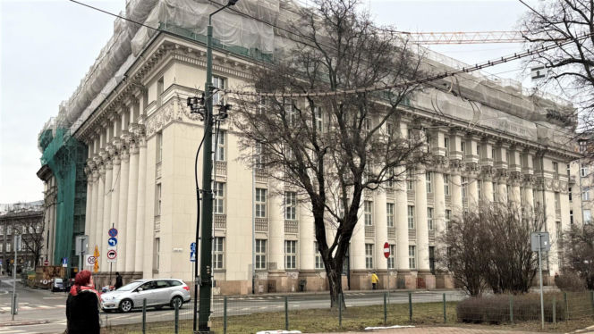 Dawny gmach Banku PKO przy Ulicy Wielopole, a przyszły hotel Mariott w Krakowie