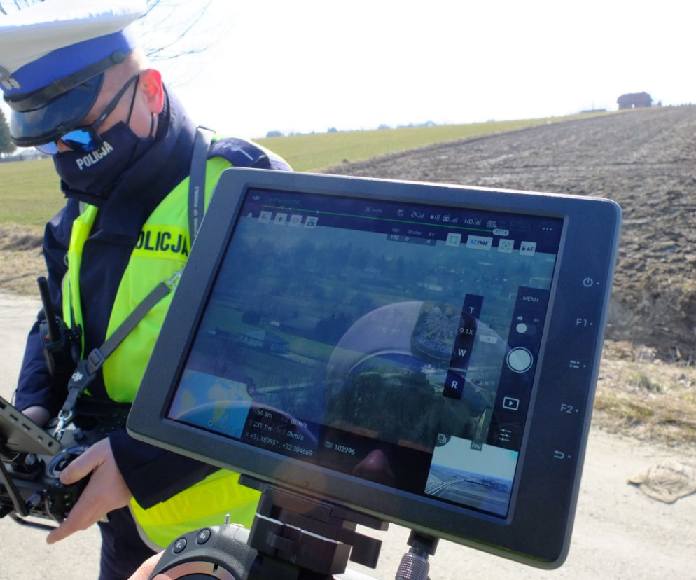 Na drogowych piratów polują z...nieba! Lubelscy policjanci mają nowy sposób na niesfornych kierowców