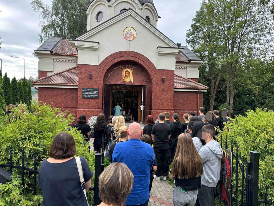 Timi utonął w jeziorze. Pogrzeb 10-latka