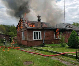 Pani Celina spaliła się po śniadaniu. Makabra pod Mińskiem Mazowieckim