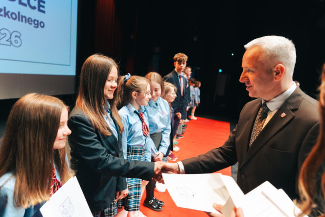 Najzdolniejsi uczniowie odebrali stypendia Prezydenta Miasta Siedlce