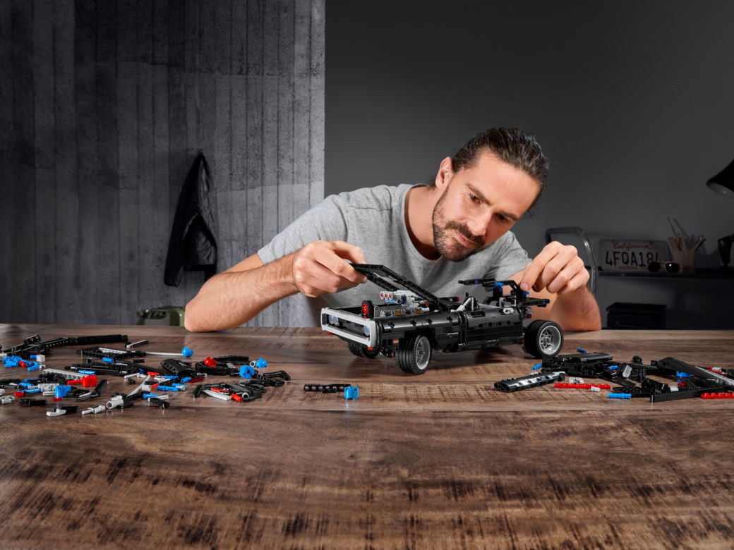 Dodge Charger z filmu Fast And Furious / zestaw LEGO Technic