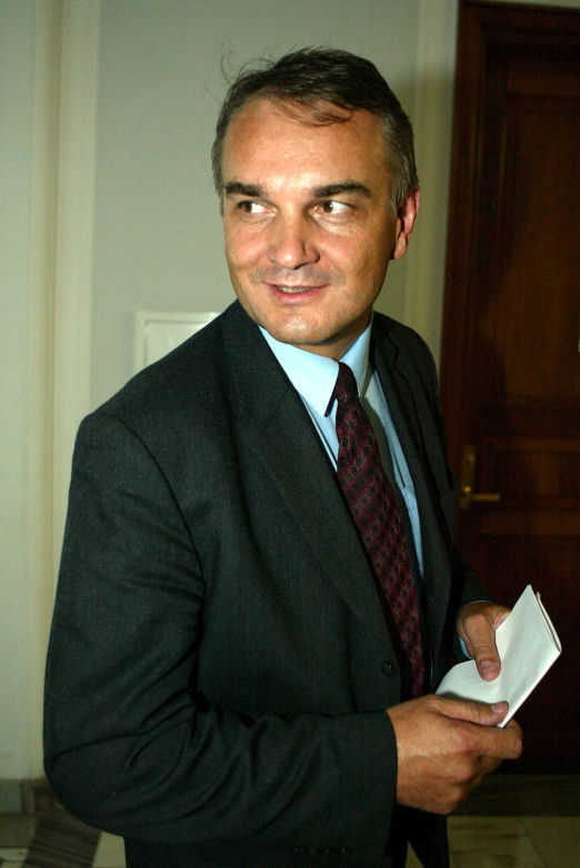 2004