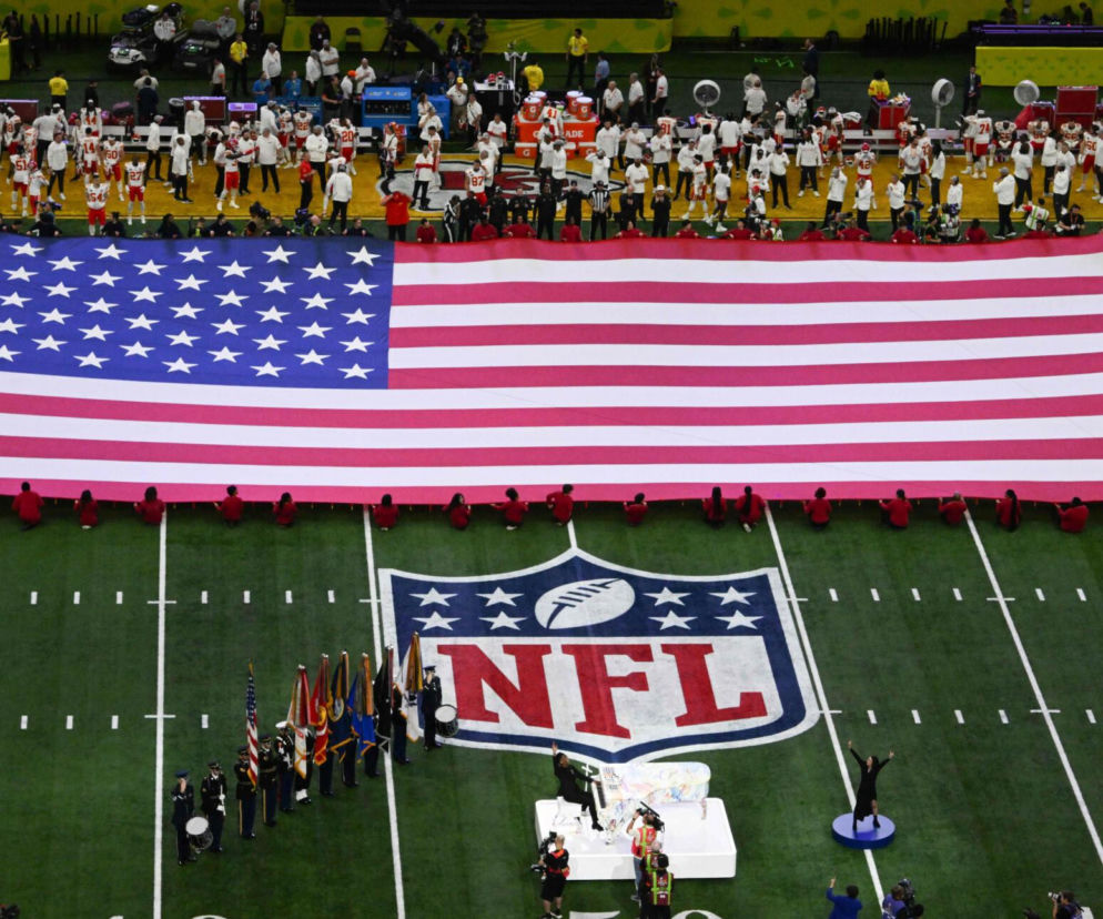 Super Bowl 2026 - transmisja w Polsce. Na jakim kanale i o której oglądać najważniejszy mecz NFL?