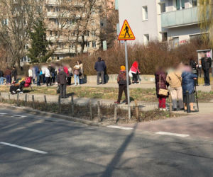 Ewakuacje szkół i przedszkoli w Warszawie. To zmasowana akcja? Znamy szczegóły