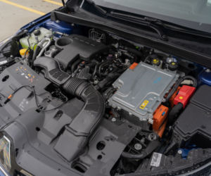 Ile pali Renault Megane Grandtour E-TECH Plug-in Hybrid?