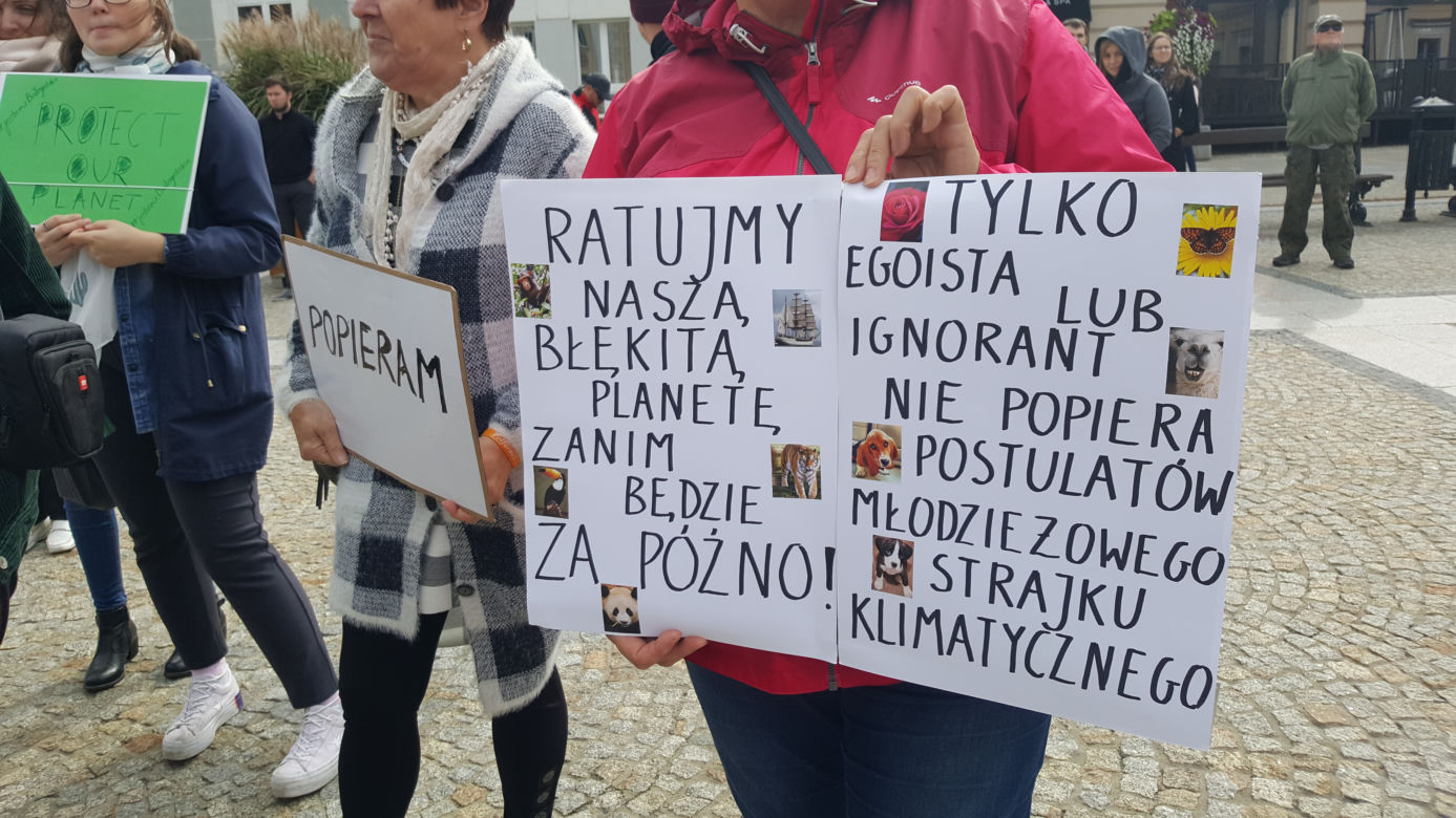 Białystok: Młodzieżowy Strajk Klimatyczny: "Najpierw natura, potem matura"