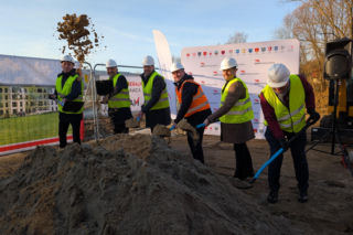 Ruszyła budowa bloku SIM w Ryglicach. Powstanie 26 mieszkań „pod klucz”