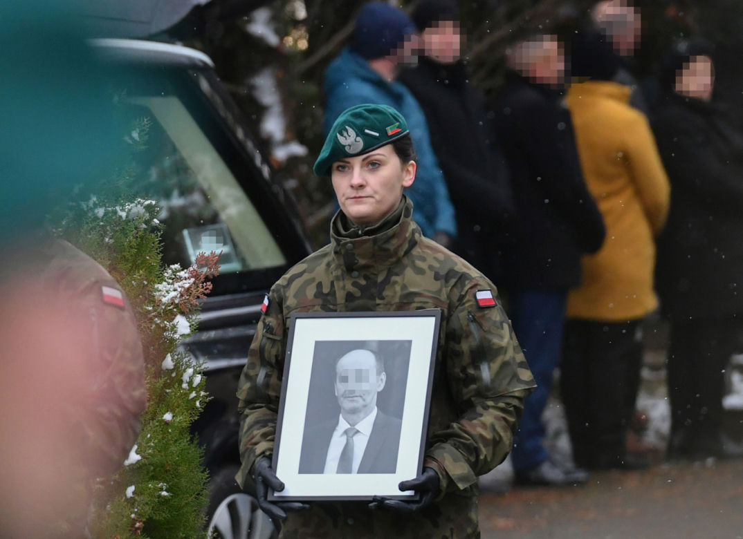 Wybuch w Przewodowie. Tak wyglądają groby ofiar