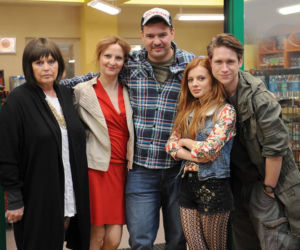 BarON24. Mirek Baron (Tomasz Karolak), Sylwia (Izabela Kuna), Paula (Weronika Humaj), Mati (Michał Meyer), Teresa (Iwona Bielska)