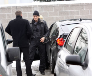 Cezary Pazura kupił BMW dla córeczki