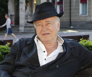 Jan Nowicki traci pamięć 