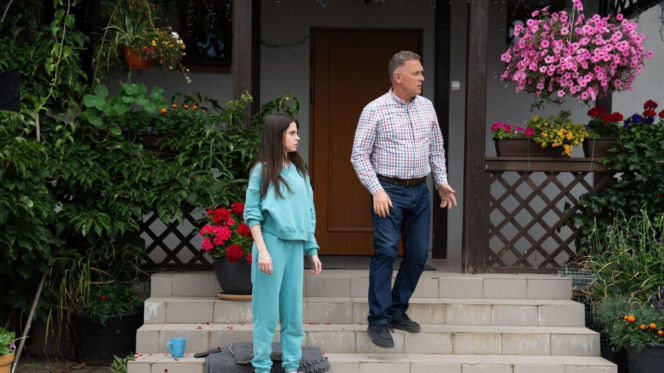 M jak miłość odc. 1895. Basia (Karina Woźniak), Artur Rogowski (Robert Moskwa)