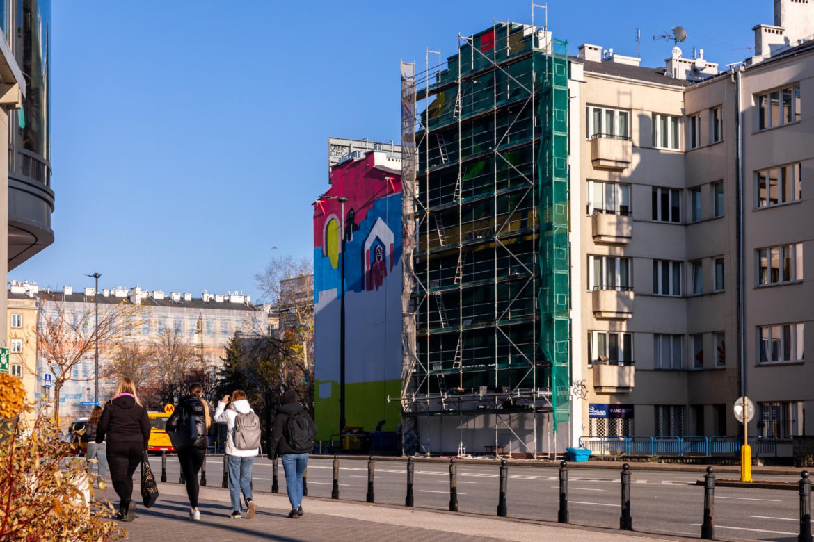 Murale reklamowe w Warszawie