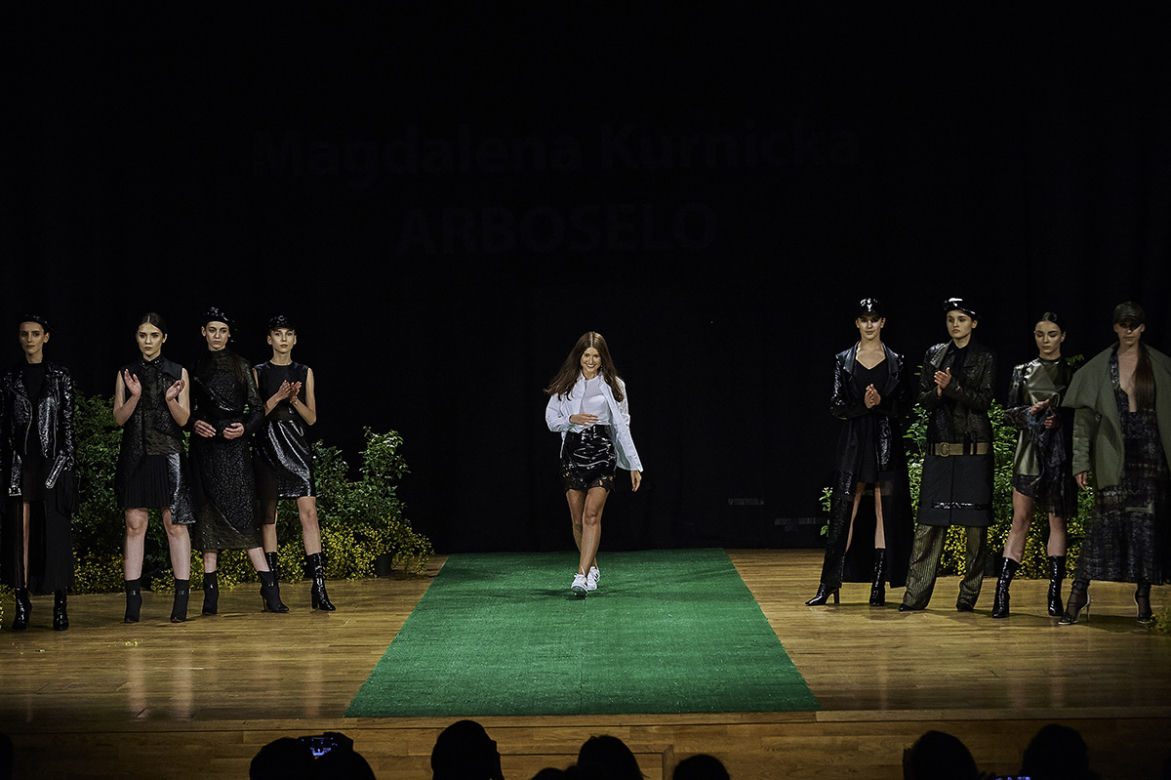 Samusionek, Antosiewicz, Kopania jurorkami w modowym konkursie