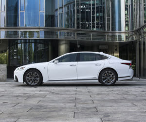 Lexus LS500h F-Sport