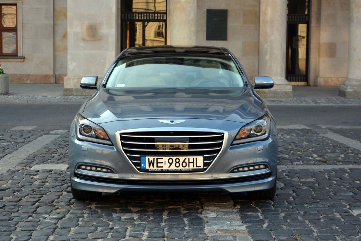 Hyundai Genesis 3.8 V6