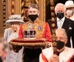 Królowa Elżbita II, książę Karol i księżna Camila na otwarciu parlamentu w Westminsterze