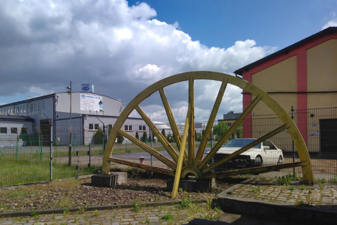 To jedno z najpiękniejszych miast na Śląsku. W PRL-u stało się częścią Bytomia