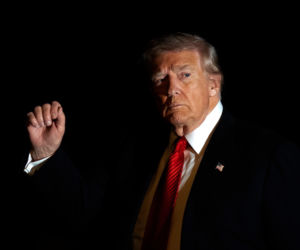 Trump przysnął na oficjalnym spotkaniu! Jest stary i coraz bardziej to widać